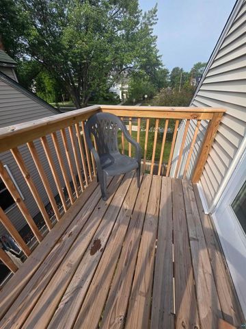 2206 Hammond Ave, Superior, WI 54880
