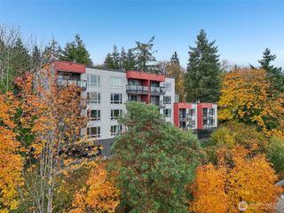 145 105th Avenue SE #43, Bellevue, WA 98004