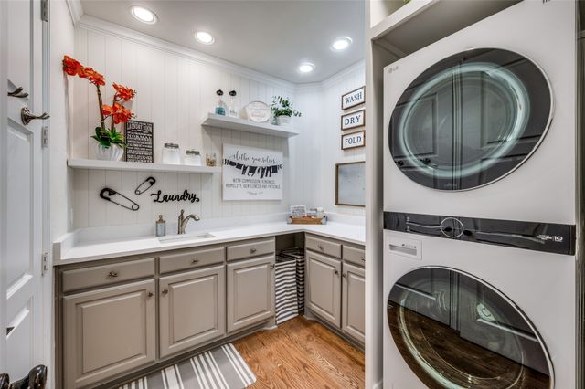 6645 Whispering Woods Court, Plano, TX 75024