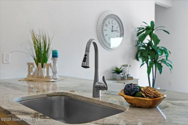 913 Paddleboard Court, Melbourne, FL 32935