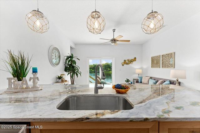 913 Paddleboard Court, Melbourne, FL 32935