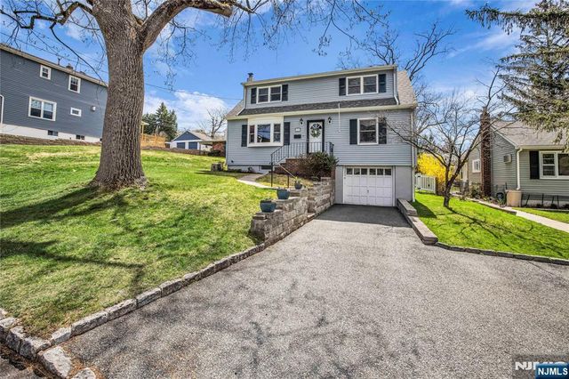 77 Mountain Avenue, Cedar Grove, NJ 07009