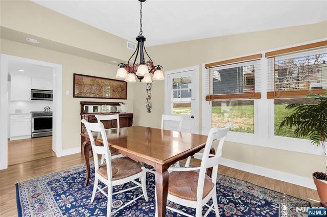 77 Mountain Avenue, Cedar Grove, NJ 07009