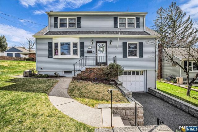 77 Mountain Avenue, Cedar Grove, NJ 07009