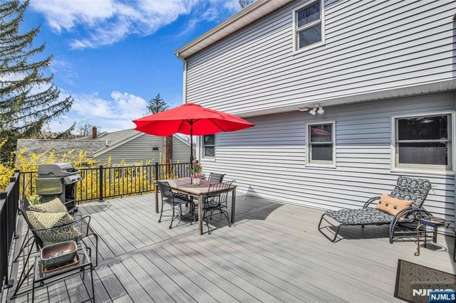 77 Mountain Avenue, Cedar Grove, NJ 07009