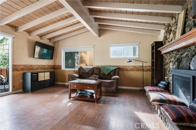 1145 Rivera Drive, Wrightwood, CA 92397