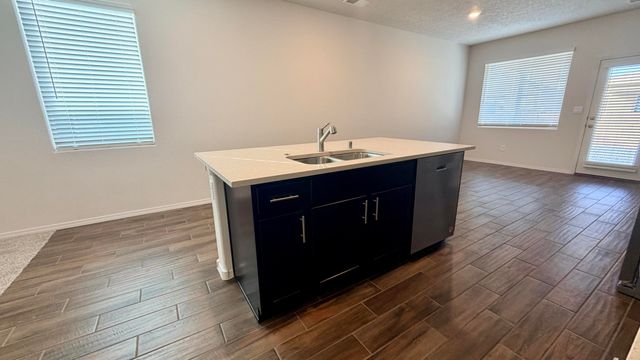 9321 Sidreaux Loop NW, Albuquerque, NM 87114
