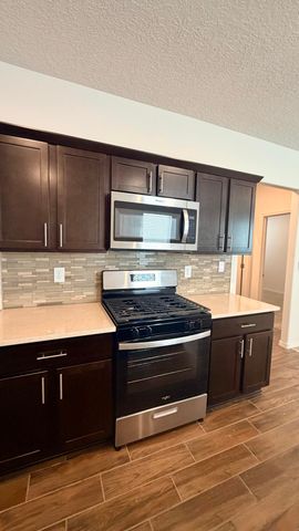 9321 Sidreaux Loop NW, Albuquerque, NM 87114