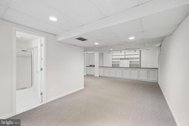 8017 LAKENHEATH, Potomac, MD 20854