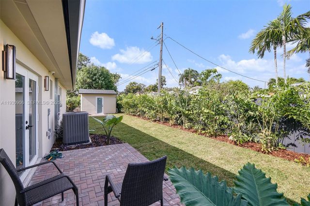 6701 SW 49th Ter, Miami, FL 33155