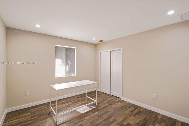 6701 SW 49th Ter, Miami, FL 33155