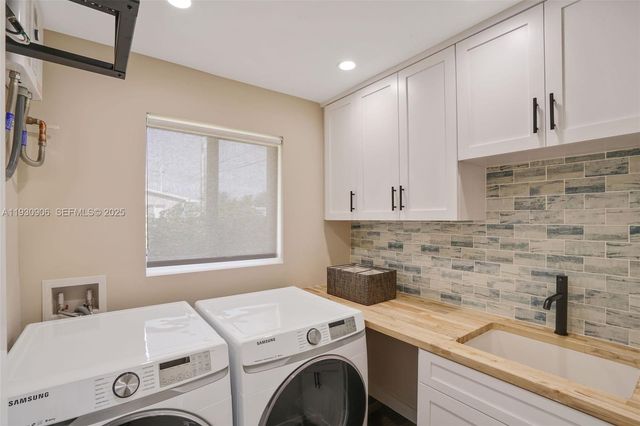 6701 SW 49th Ter, Miami, FL 33155