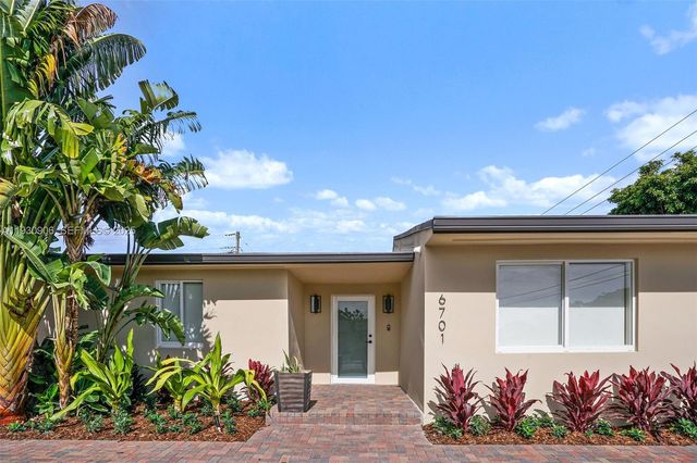 6701 SW 49th Ter, Miami, FL 33155