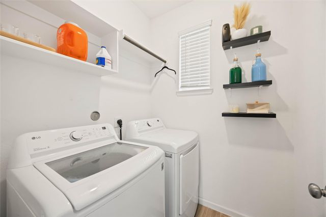 4238 Redford Valley Road, Rosharon, TX 77583