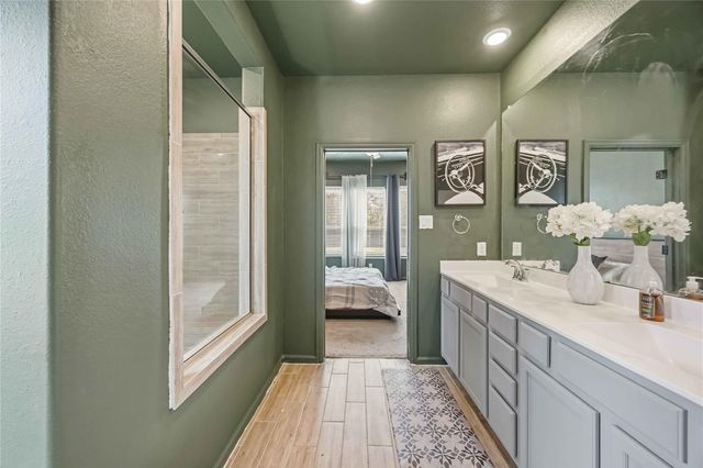 4238 Redford Valley Road, Rosharon, TX 77583