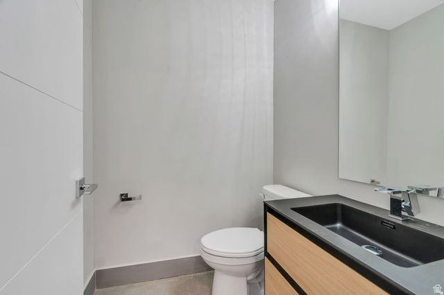 7045 S 300 E, Midvale, UT 84047