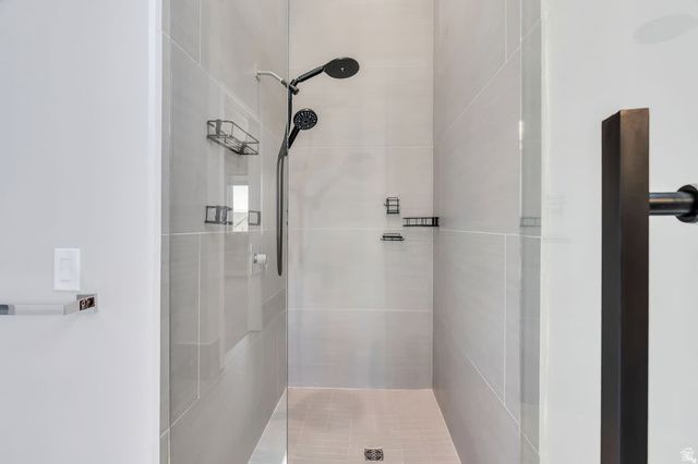 7045 S 300 E, Midvale, UT 84047