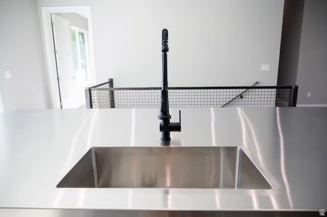 7045 S 300 E, Midvale, UT 84047
