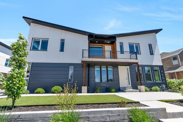 7045 S 300 E, Midvale, UT 84047
