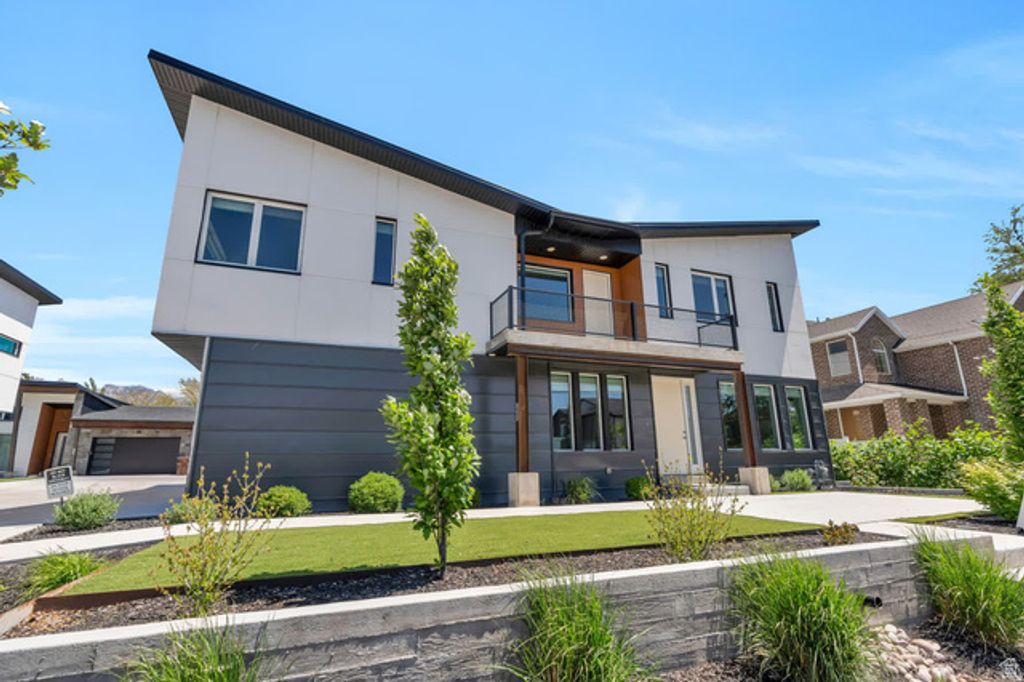 7045 S 300 E, Midvale, UT 84047