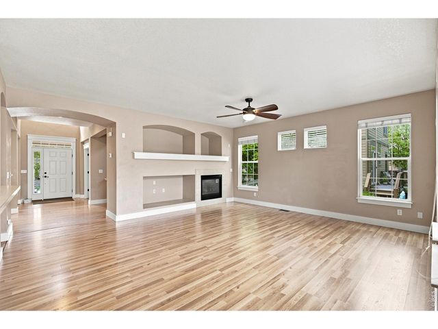 1938 Piney River Dr, Loveland, CO 80538