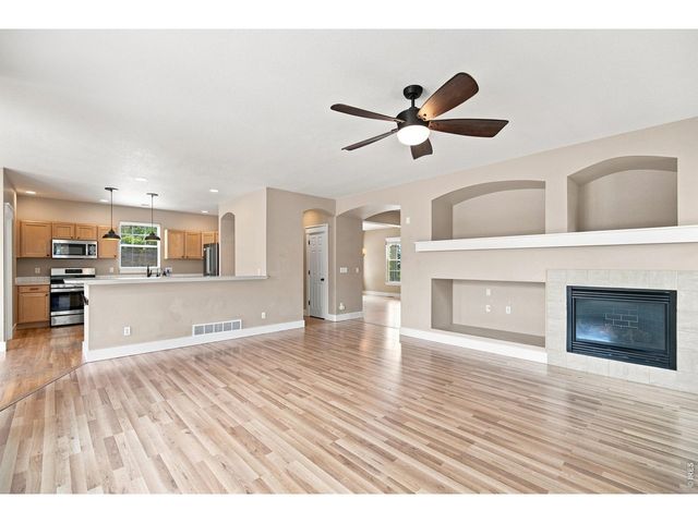 1938 Piney River Dr, Loveland, CO 80538