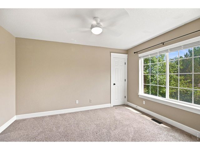 1938 Piney River Dr, Loveland, CO 80538