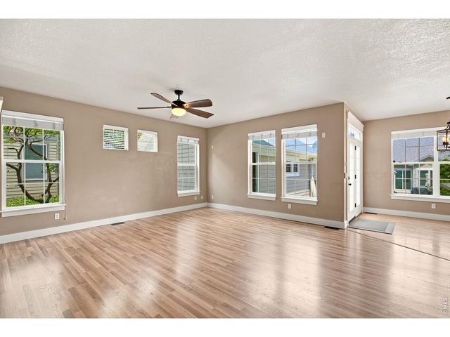 1938 Piney River Dr, Loveland, CO 80538