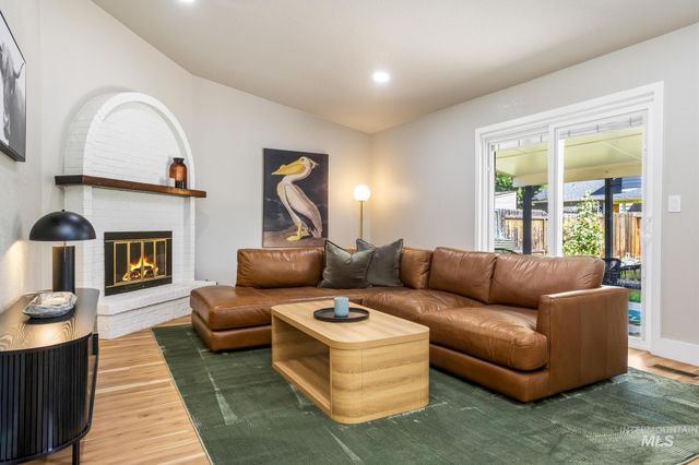 5125 W Redbridge Drive, Boise, ID 83703
