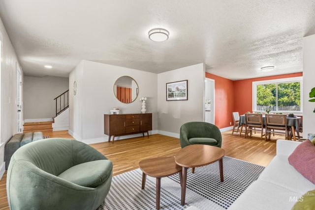 5125 W Redbridge Drive, Boise, ID 83703