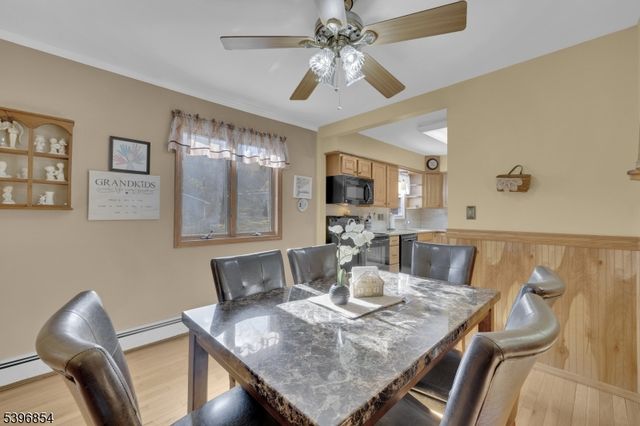 43 Dogwood Dr, Mount Olive Twp., NJ 07828