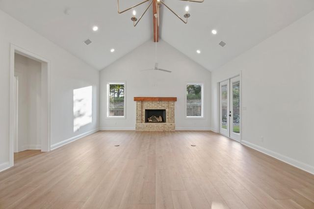 9244 Villas Ct, Tyler, TX 75703
