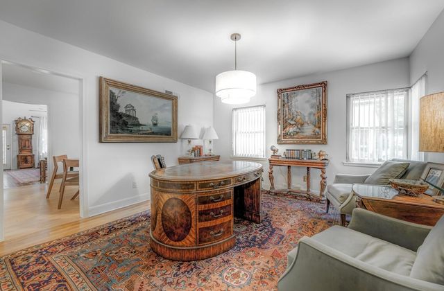 70 N HIGHLAND ST, Memphis, TN 38111