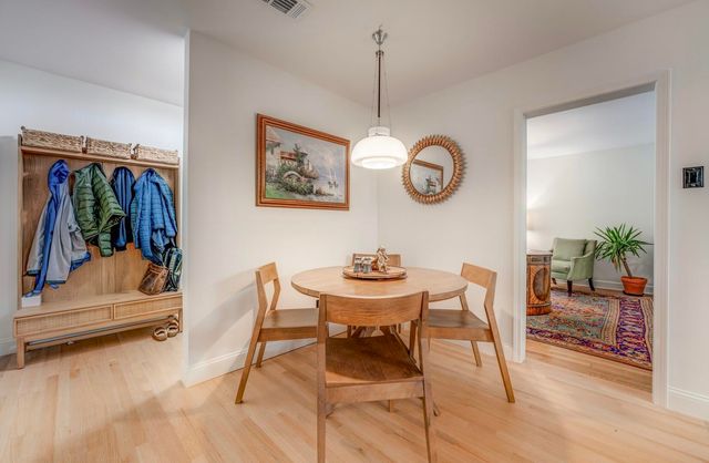 70 N HIGHLAND ST, Memphis, TN 38111