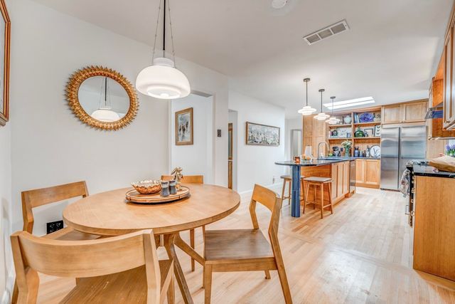 70 N HIGHLAND ST, Memphis, TN 38111