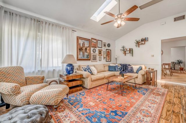 70 N HIGHLAND ST, Memphis, TN 38111