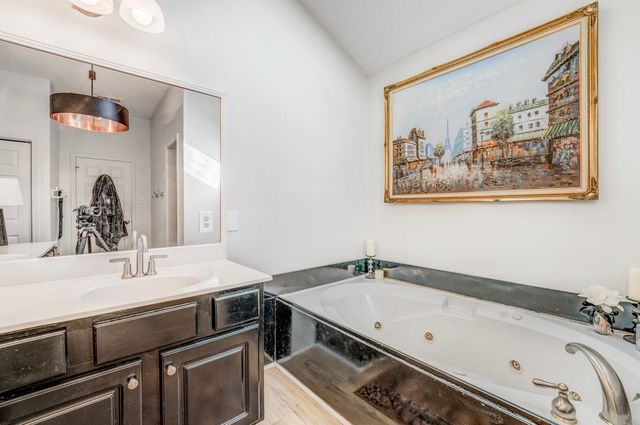 70 N HIGHLAND ST, Memphis, TN 38111