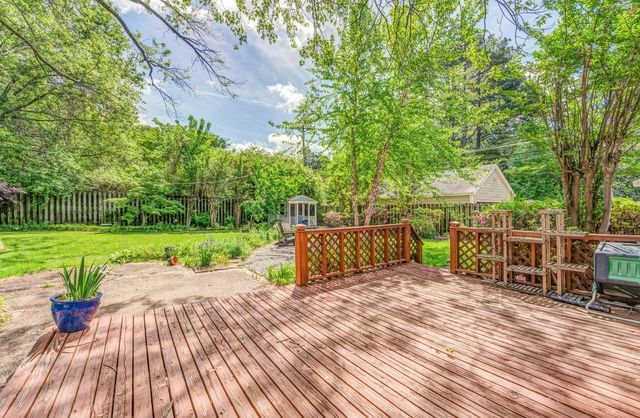 70 N HIGHLAND ST, Memphis, TN 38111