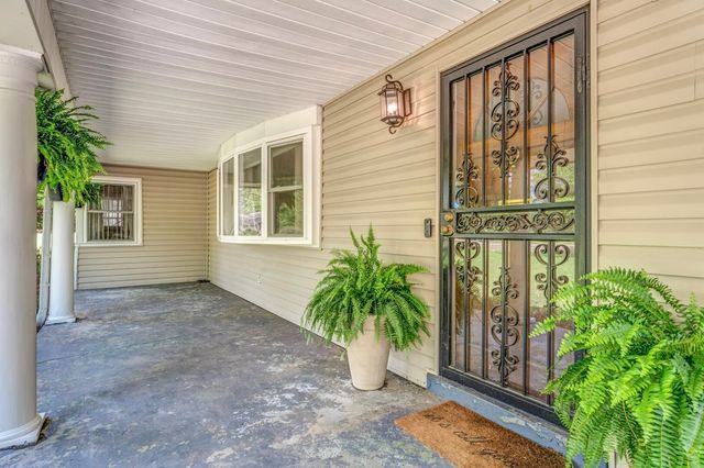 70 N HIGHLAND ST, Memphis, TN 38111