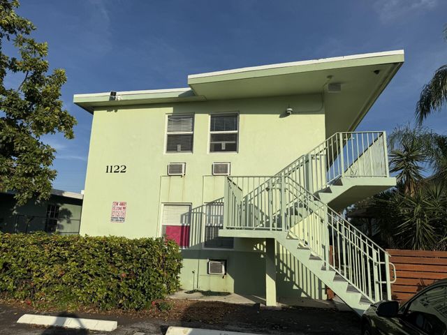 1118 N H Street 14, Lake Worth Beach, FL 33460
