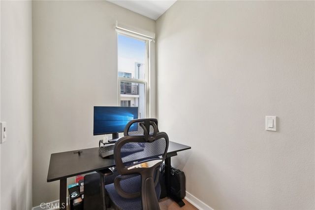 302 Placemark, Irvine, CA 92614