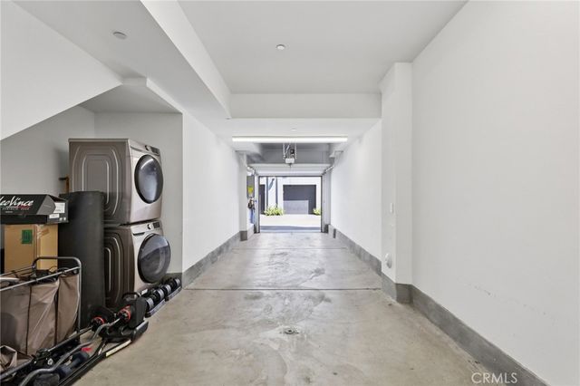 302 Placemark, Irvine, CA 92614
