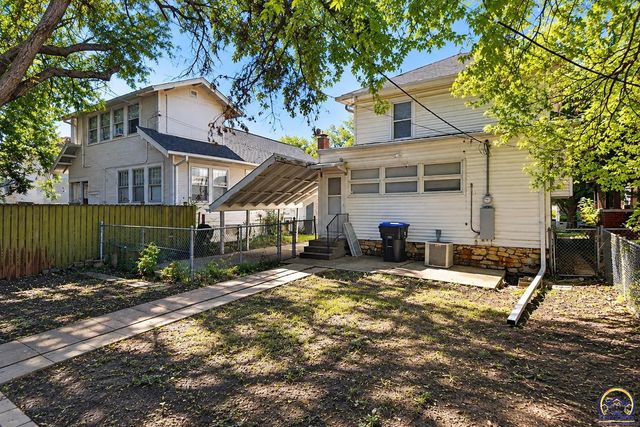 1184 SW Garfield AVE, Topeka, KS 66604