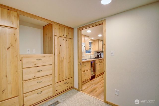 183 Big River Boulevard E, Deming, WA 98244