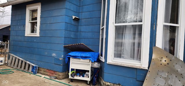 2207 Fletcher Street, Anderson, IN 46016