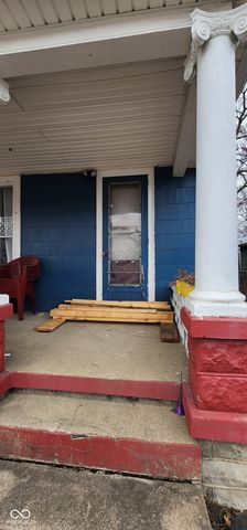 2207 Fletcher Street, Anderson, IN 46016