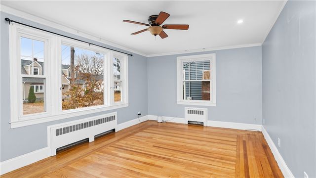 160 Canton Street, Providence, RI 02908