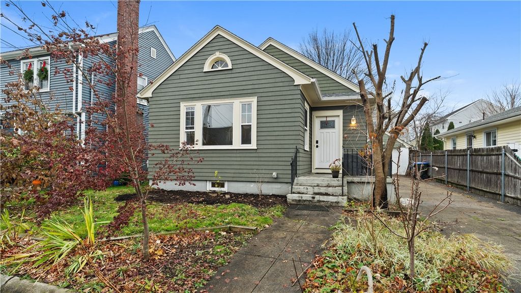 160 Canton Street, Providence, RI 02908