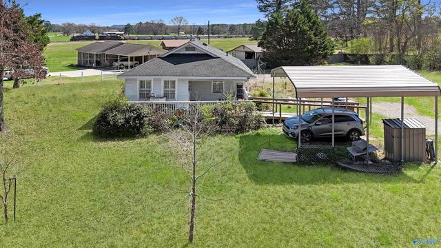 1800 Railroad Street SW, Hartselle, AL 35640