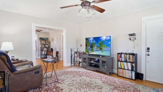 1800 Railroad Street SW, Hartselle, AL 35640